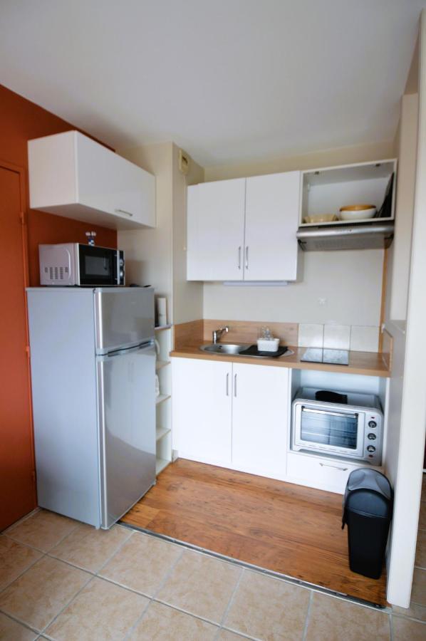 Appartement Au Pied De La Plage - Balcon - Parking Courseulles-sur-Mer Bagian luar foto