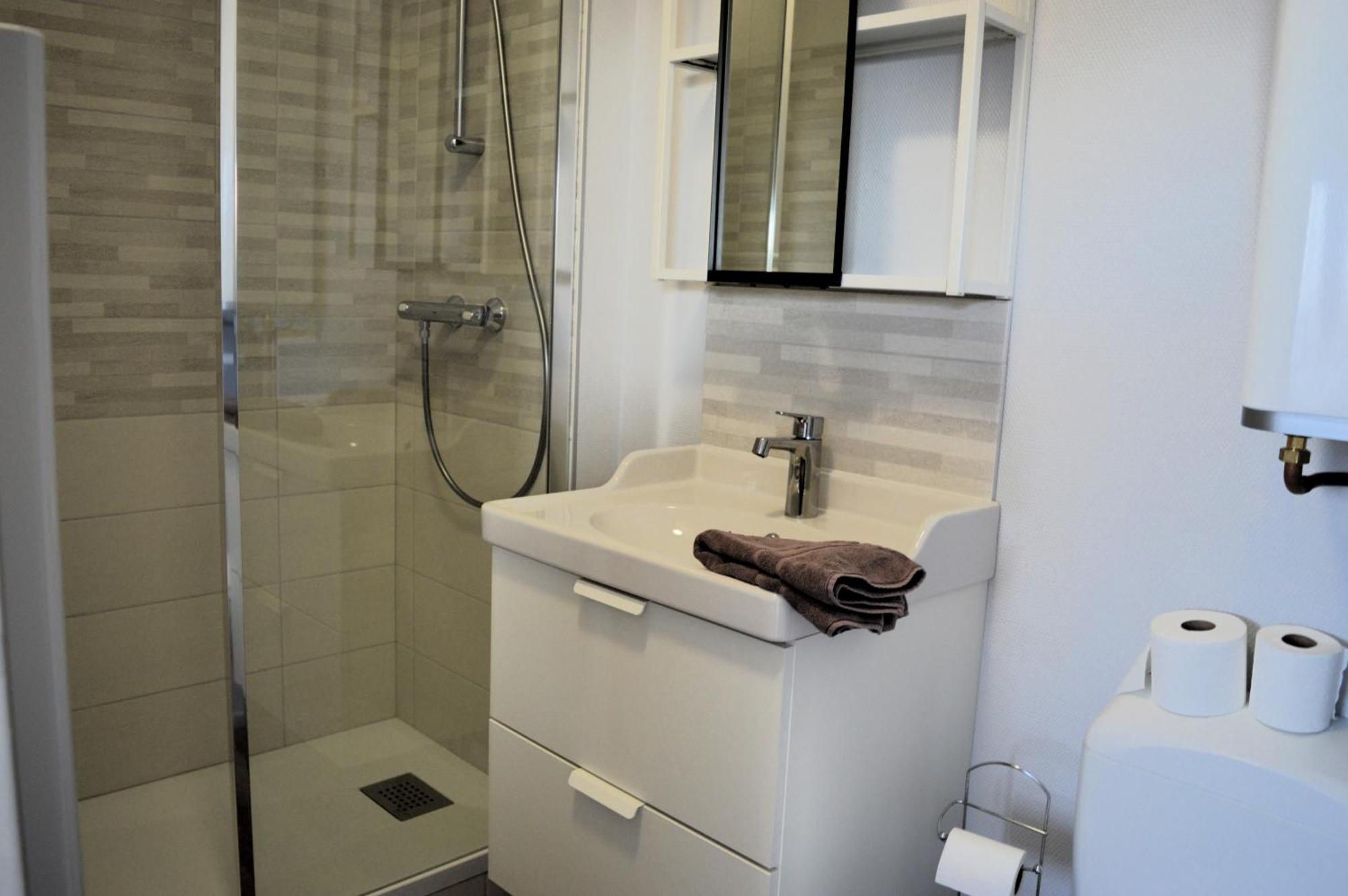 Appartement Au Pied De La Plage - Balcon - Parking Courseulles-sur-Mer Bagian luar foto